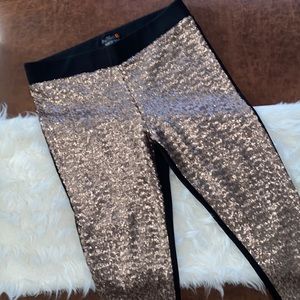 😲 G by Guess sequined front leggings 😲